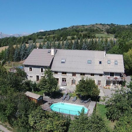 Chambre D'Hotes La Grange Des Ecrins Chabottes المظهر الخارجي الصورة